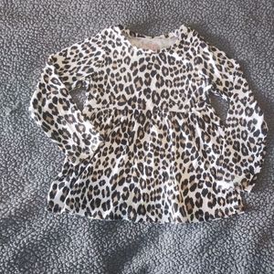 SOLD 💜 Leopard Print L/S Tee